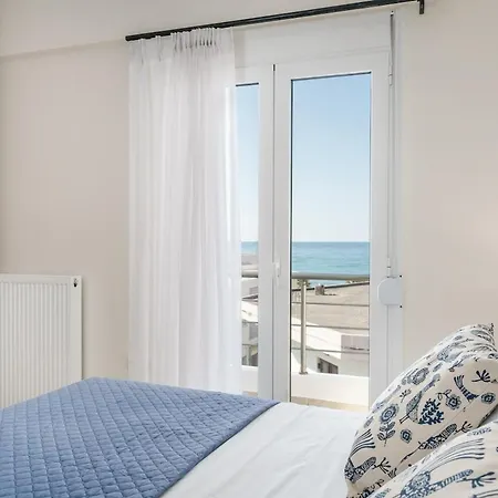 Eden Blue Seaside דירה